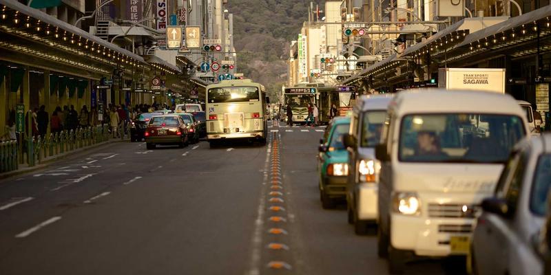 周易46卦升卦精解：命理咨询中的智慧启迪与人生指引