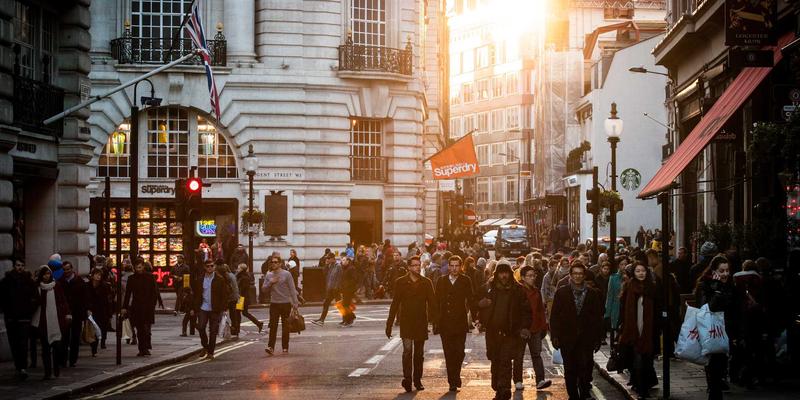 周易变易思想与科技创新：古老智慧如何赋能现代迭代思维