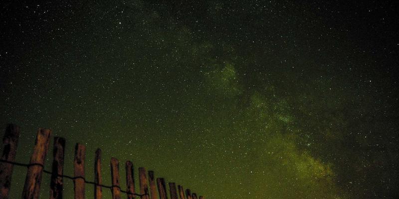 周易第五十二卦：艮为山，在静止中洞察命运的占卜智慧