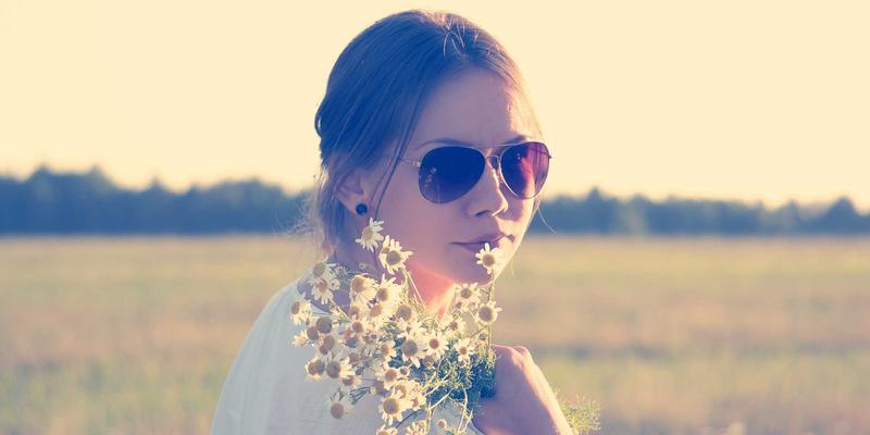 履卦智慧：从易经中学习如履薄冰的风险管理，结合风水八字占卜的实践指南