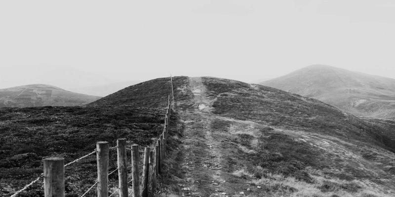 易经乾卦六爻智慧：解码现代企业家的领导力修炼与决策密码